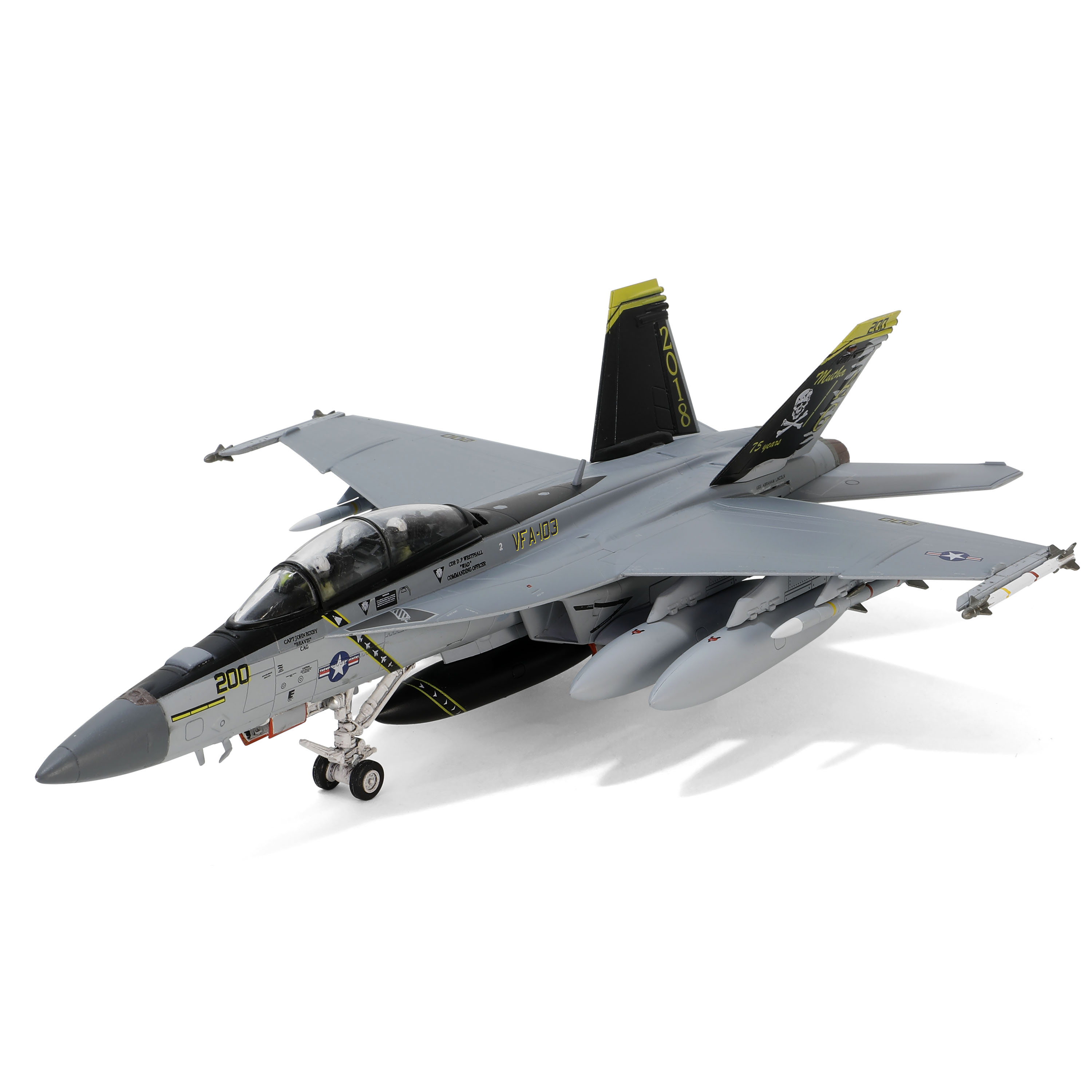 メタルプラウド完成品シリーズ：55737 1/72 F/A-18F アメリカ海軍スーパーホーネット VFA-103 ジョリーロジャース  創設75周年記念塗装 空母エイブラハム・リンカーン2018年